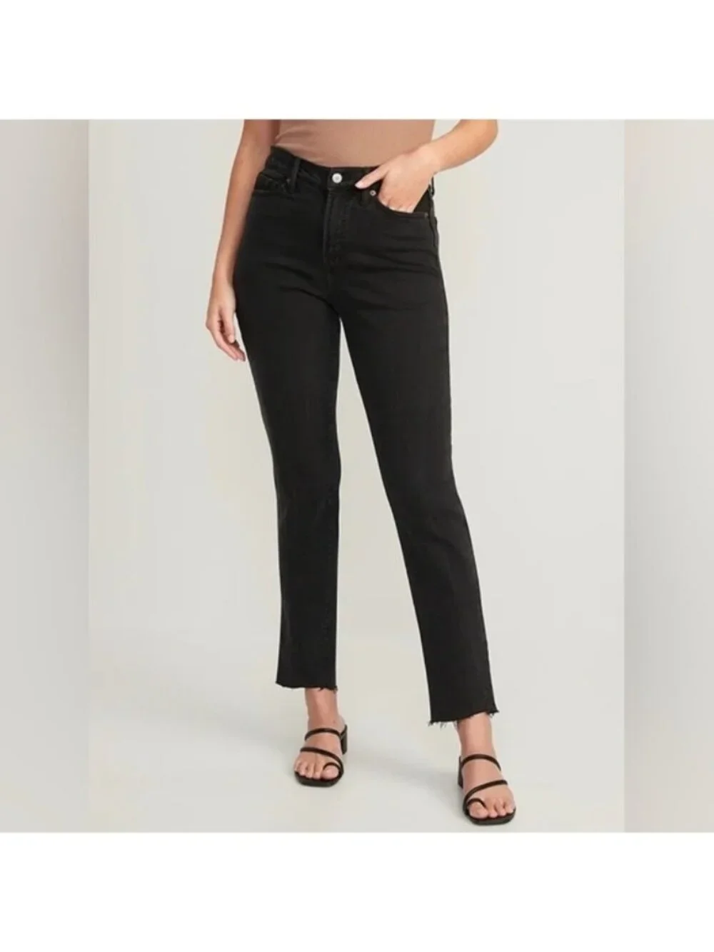 Old Navy Power Straight Jeans Womens Size 12 Black Cut Off Ankle Length Denim